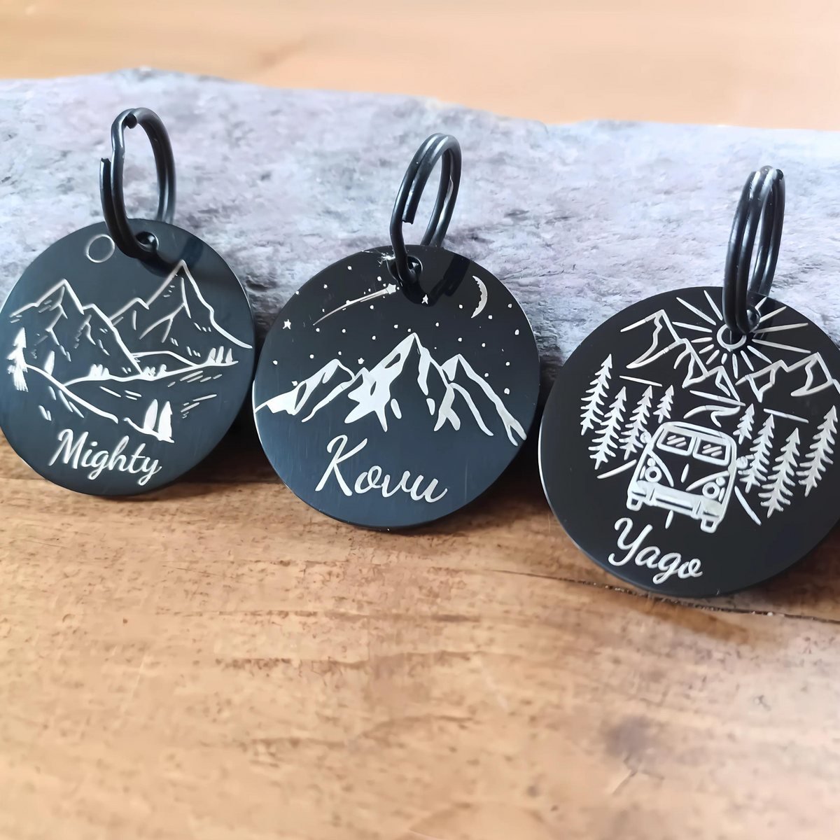 Personalised Round Pet ID Tag – Engraved Both Sides